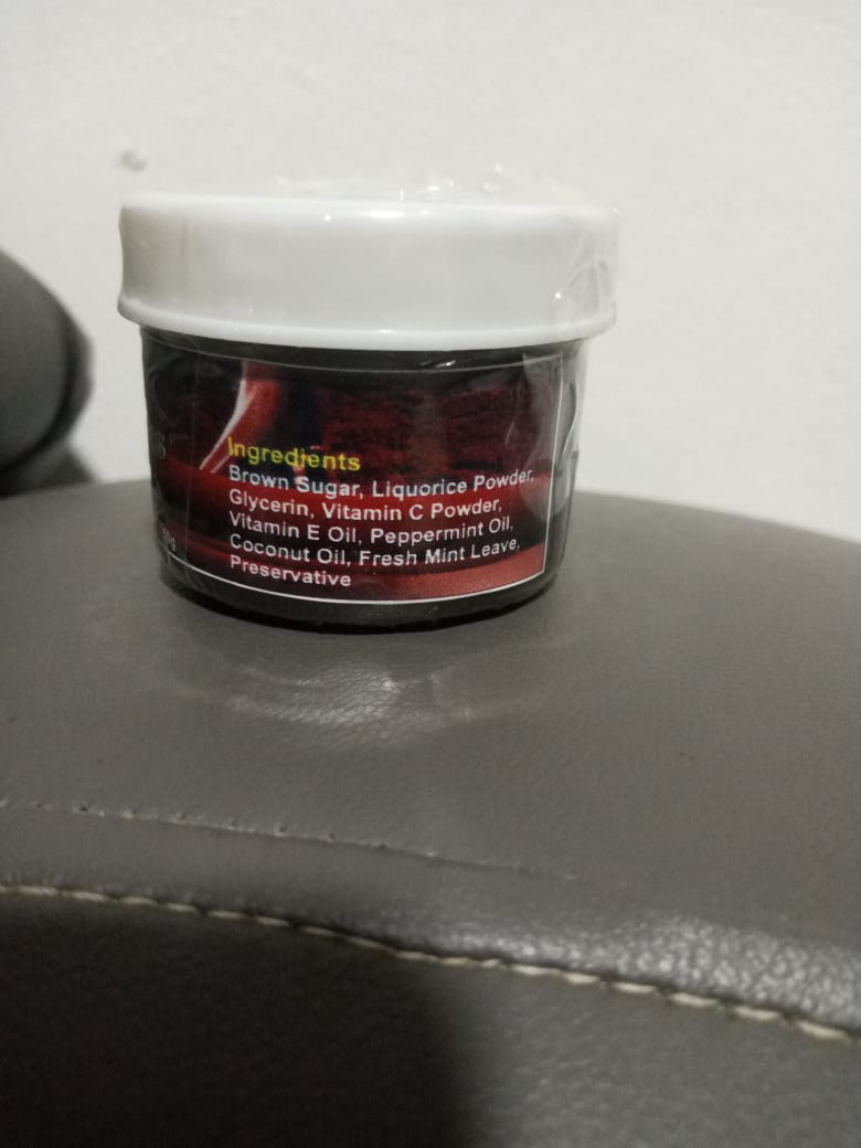 Brown Sugar Face Scrub with Coconut Oil (50g) - Image 3