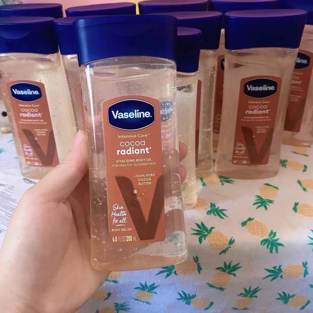 Vaseline Intensive Care Cocoa Radiant Vitalizing Body Oil (200ml, Made-in-China) | Intensive Care Oil for Healthy Glowing Skin - Image 2