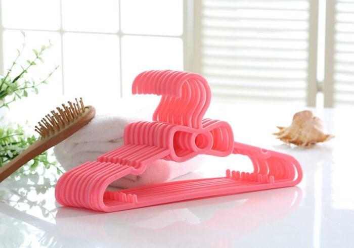 Bow-Knot Plastic Hanger for Babies and Kids Clothes (0-4 years, 10 pieces per pack) - Image 10