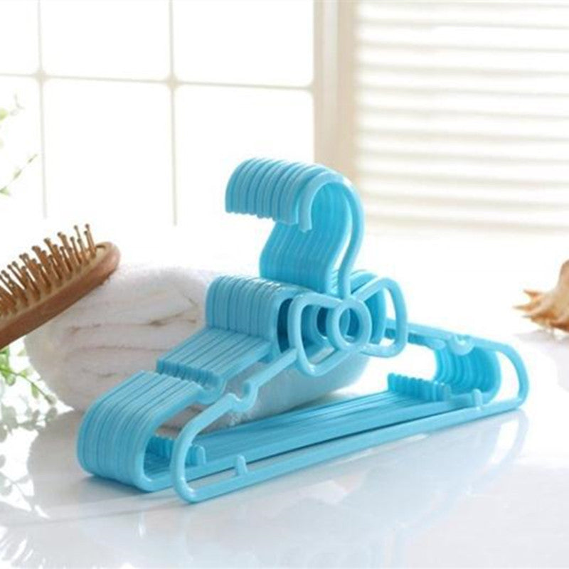 Bow-Knot Plastic Hanger for Babies and Kids Clothes (0-4 years, 10 pieces per pack) - Image 7
